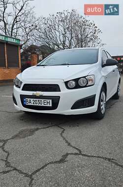 Chevrolet Aveo  2012