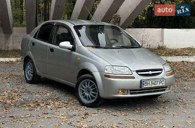 Chevrolet Aveo  2005
