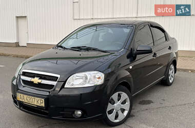 Chevrolet Aveo  2011