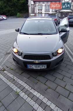 Chevrolet Aveo  2012