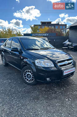 Chevrolet Aveo  2011