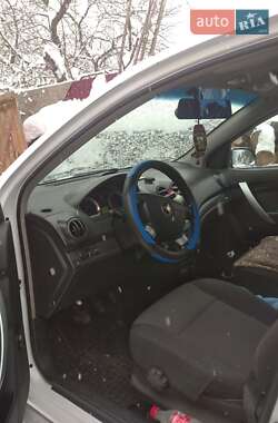 Chevrolet Aveo  2010