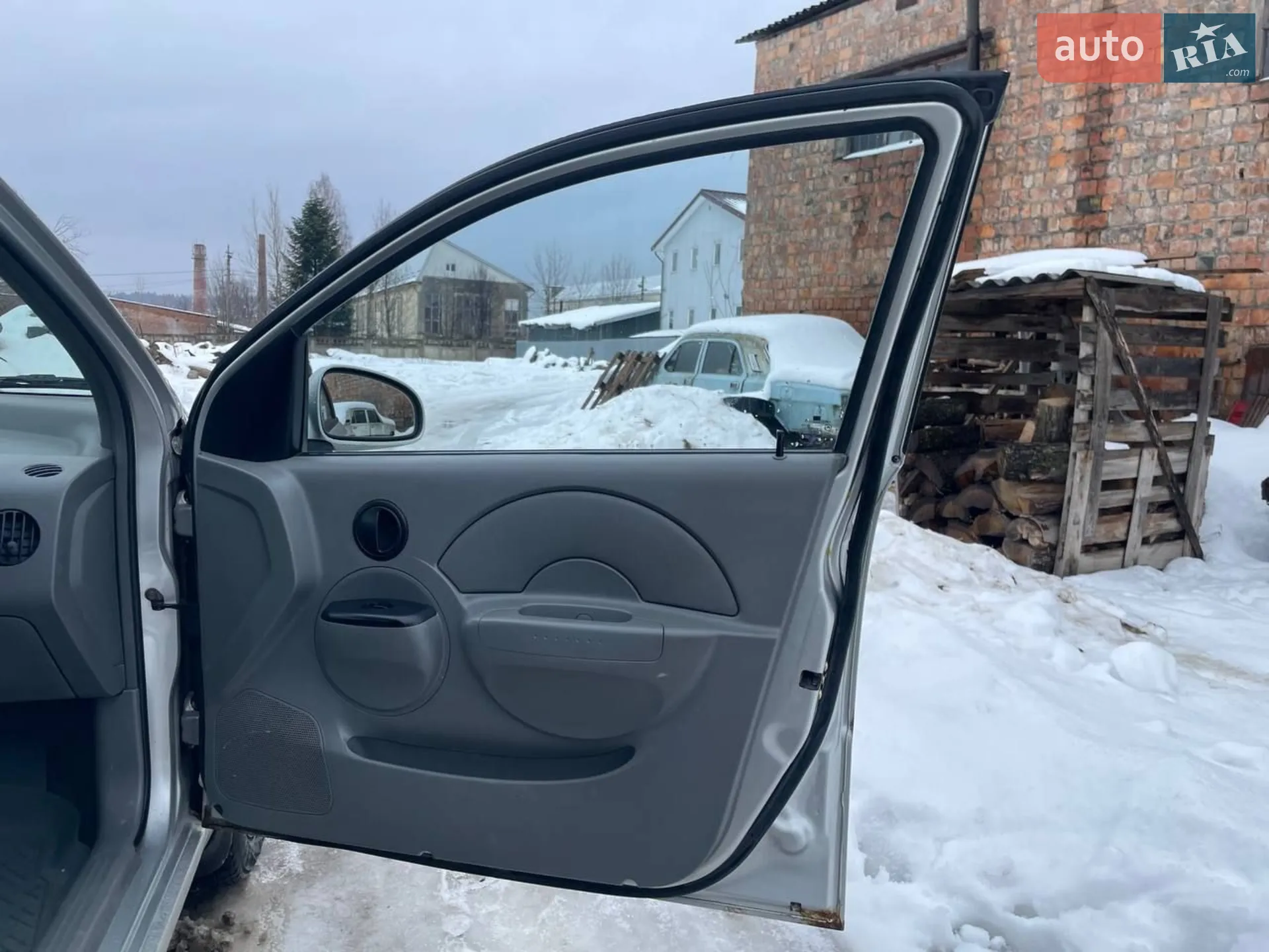 Chevrolet CHEVROLET AVEO 2005 VIN Y6DSF69YE5B380664 фото оголошення 6 з 19