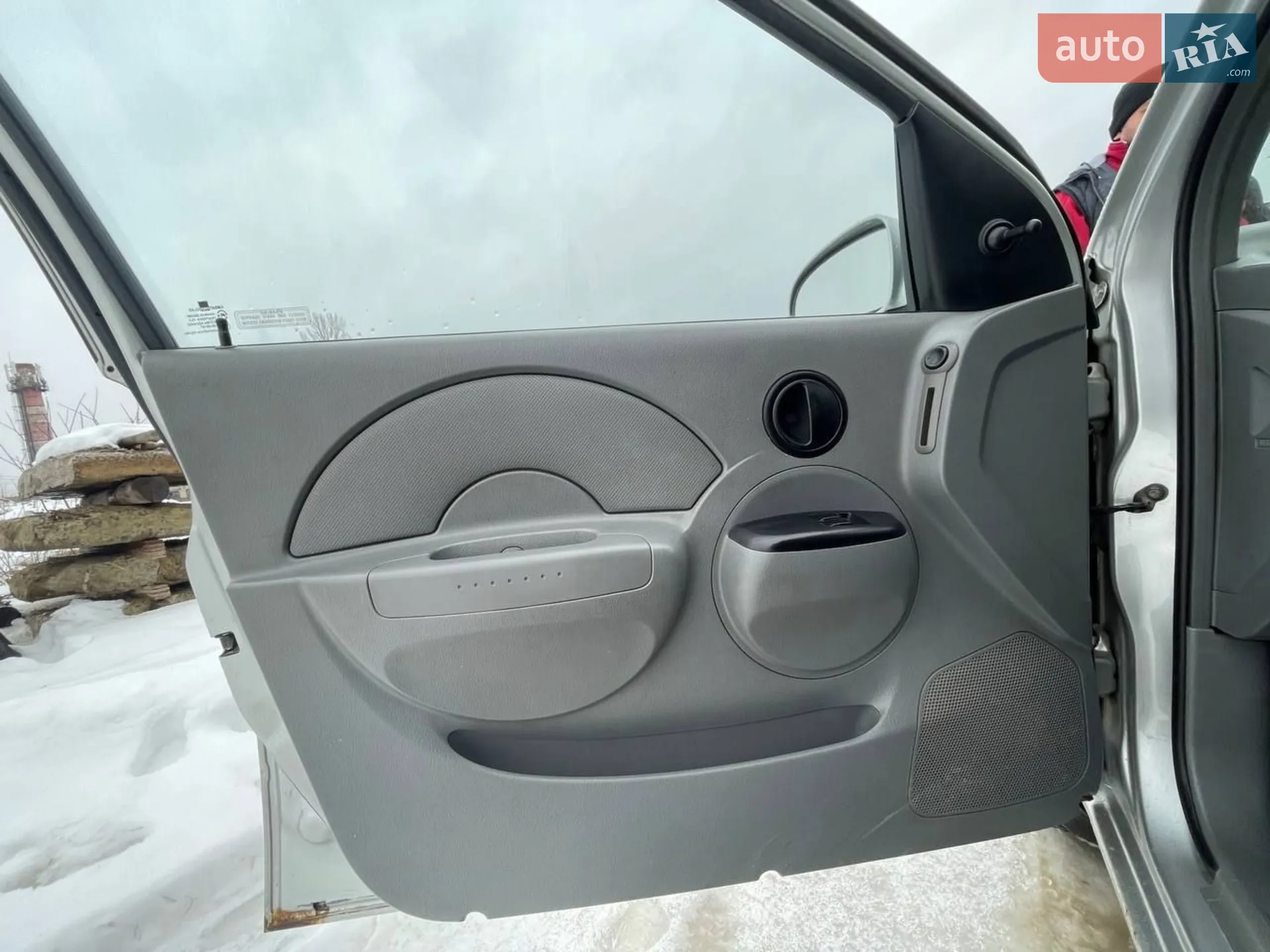 Chevrolet CHEVROLET AVEO 2005 VIN Y6DSF69YE5B380664 фото оголошення 11 з 19