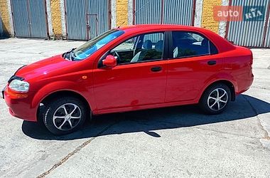 Chevrolet Aveo  2004