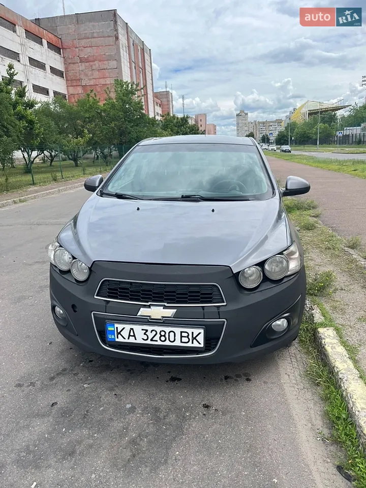2012 Chevrolet Aveo - фото 1