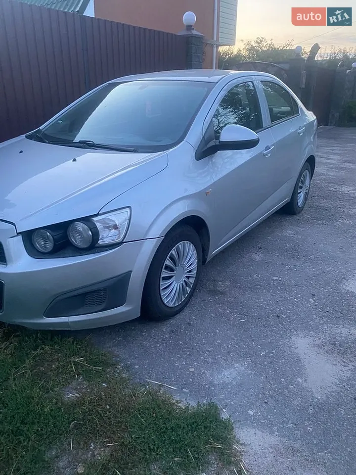 2012 Chevrolet Aveo - мініатюра 4