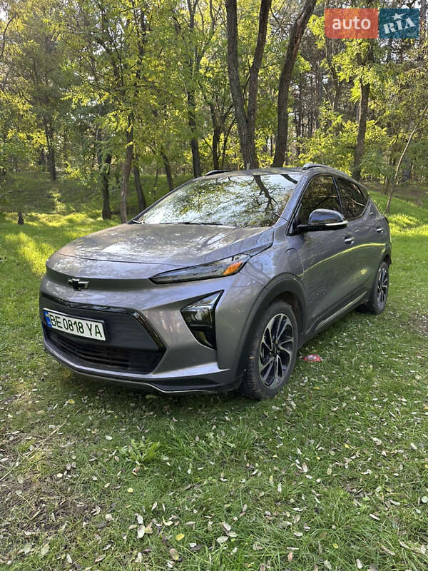 Хетчбек Chevrolet Bolt EUV