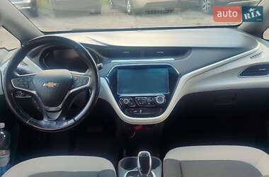 Chevrolet Bolt EV  2017