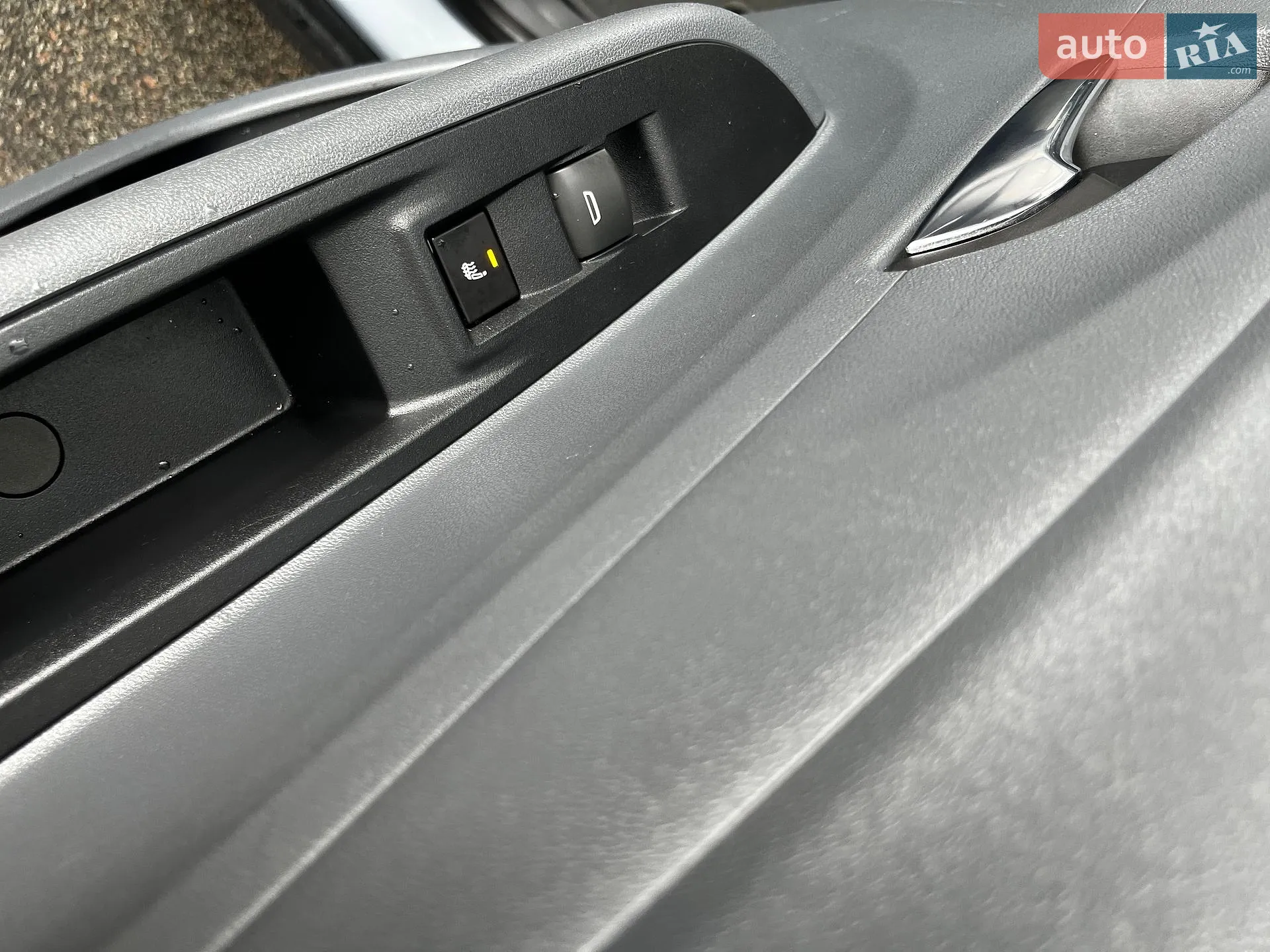 Chevrolet Bolt EV 2018 VIN 1G1F76E08J4129589 фото оголошення 72 з 96