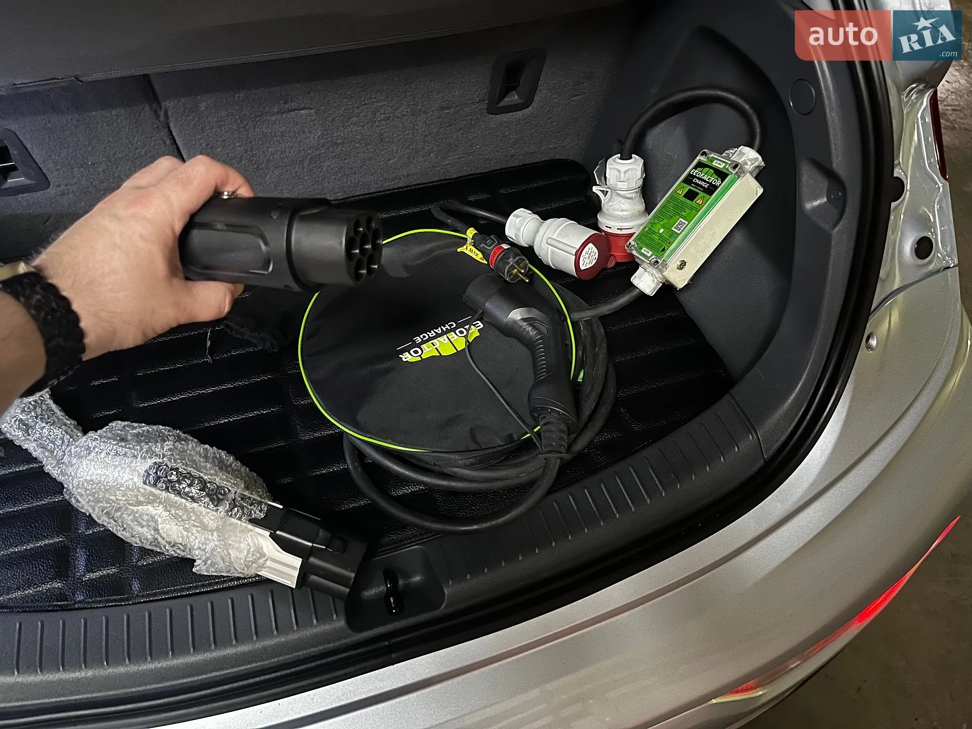 Chevrolet Bolt EV 2018 VIN 1G1F76E08J4129589 фото оголошення 37 з 96