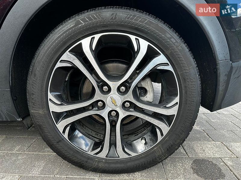 Хэтчбек Chevrolet Bolt EV 2020 в Ужгороде фото 24 Хэтчбек Chevrolet Bolt EV 2020 в Ужгороде