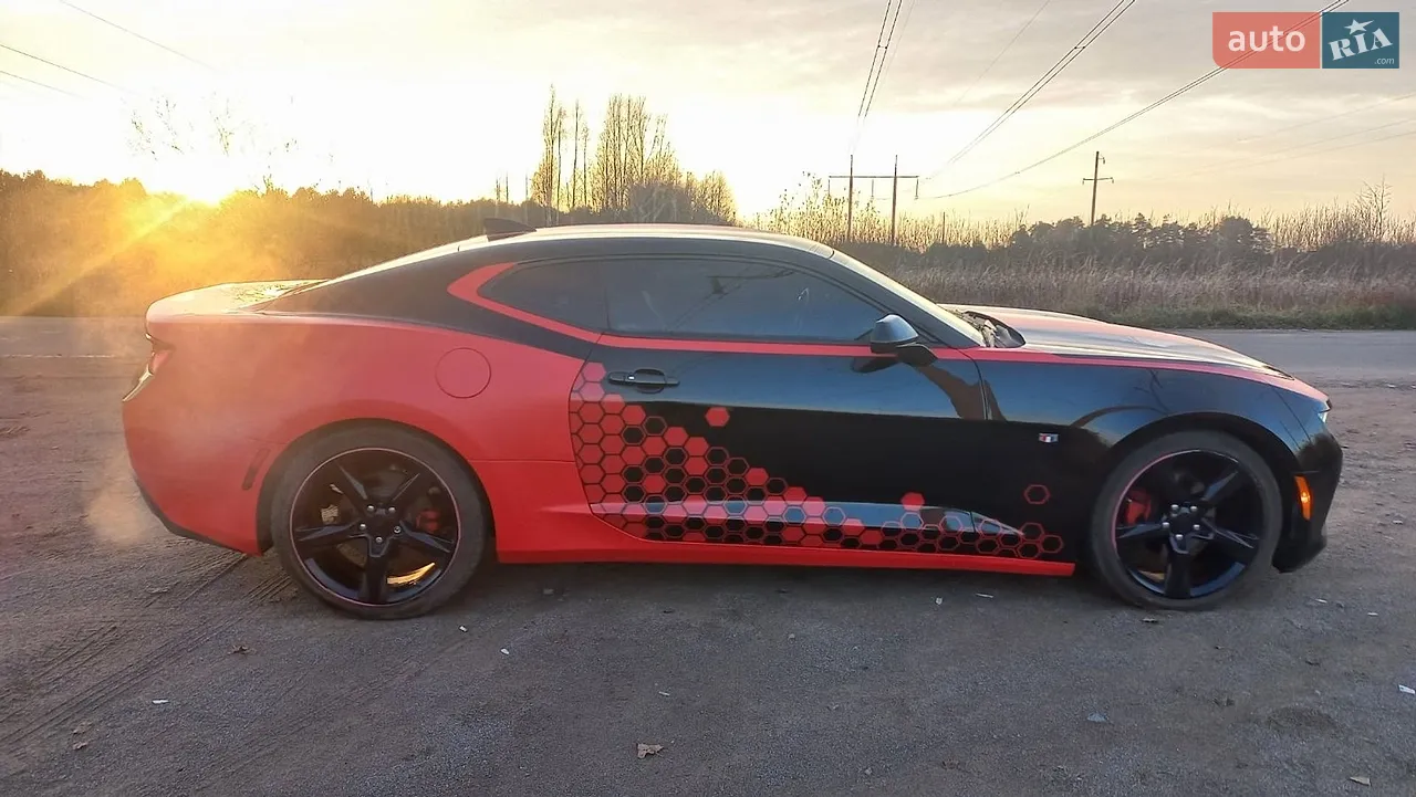 2017 Chevrolet Camaro - мініатюра 2