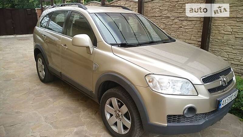 Хетчбек Chevrolet Captiva