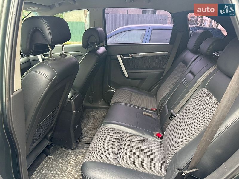 Внедорожник / Кроссовер Chevrolet Captiva 2008 в Львове