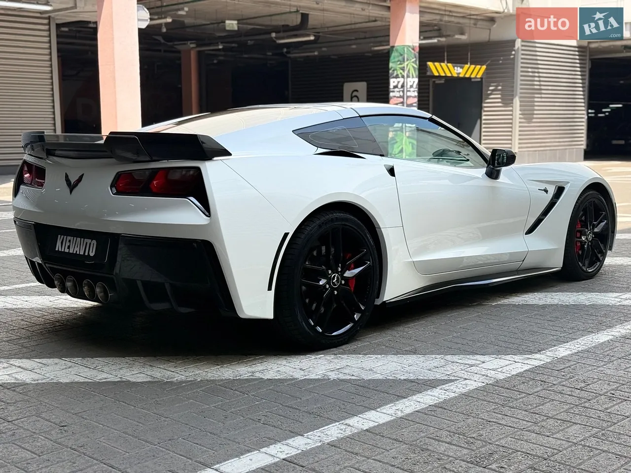 2014 Chevrolet Corvette - мініатюра 5