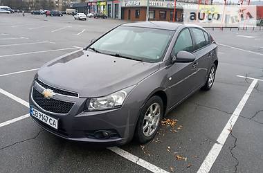 Chevrolet Cruze  2012