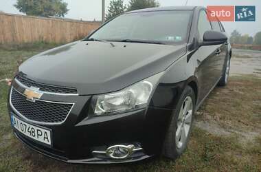 Chevrolet Cruze  2011