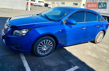 Chevrolet Cruze  2011