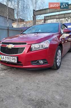 Chevrolet Cruze  2011