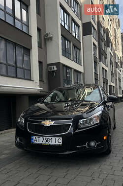 Chevrolet Cruze  2013