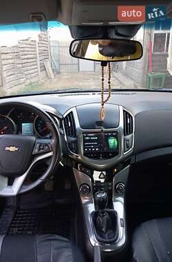 Chevrolet Cruze  2014