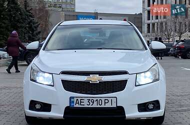 Chevrolet Cruze  2011