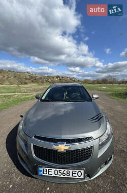 Chevrolet Cruze  2011