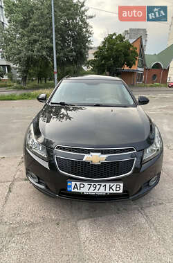 Chevrolet Cruze  2012