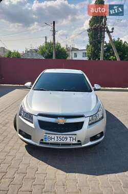 Chevrolet Cruze  2010