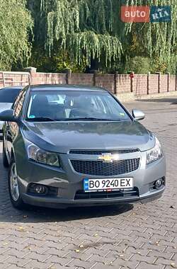 Chevrolet Cruze  2011