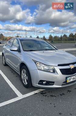 Chevrolet Cruze  2011