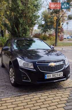 Chevrolet Cruze  2012