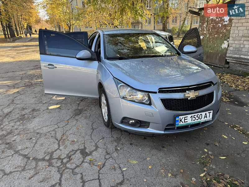 Легковые Chevrolet Cruze