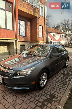Chevrolet Cruze  2011