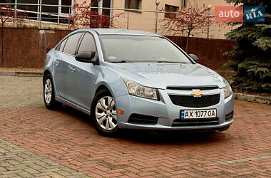 Chevrolet Cruze  2011