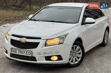 Chevrolet Cruze  2011