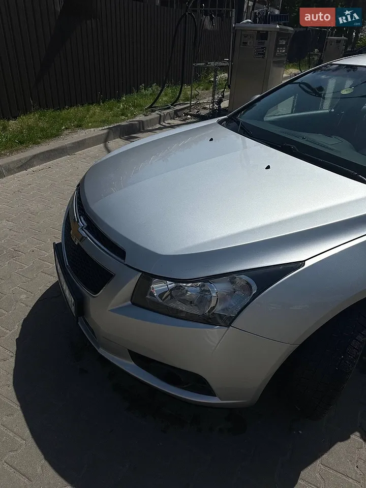 2012 Chevrolet Cruze - мініатюра 3