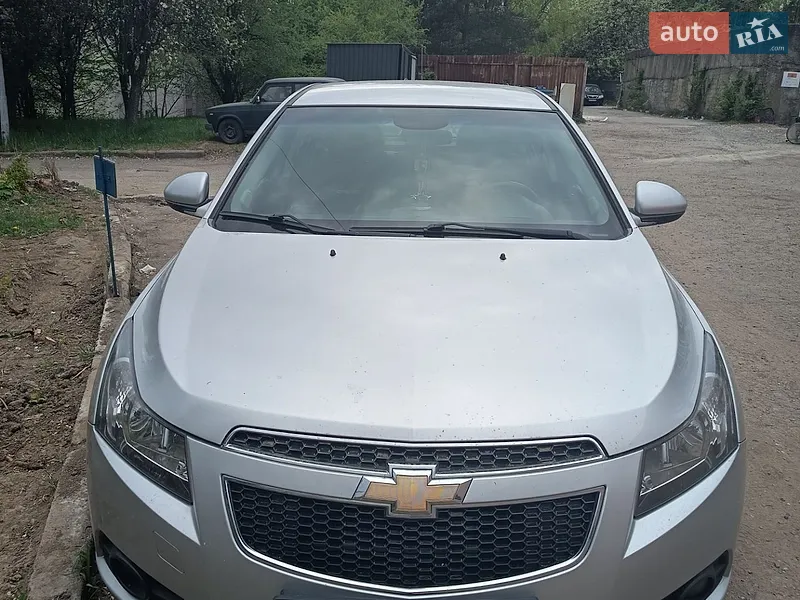 Chevrolet Cruze 2011