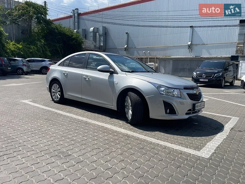 Chevrolet Cruze 2012