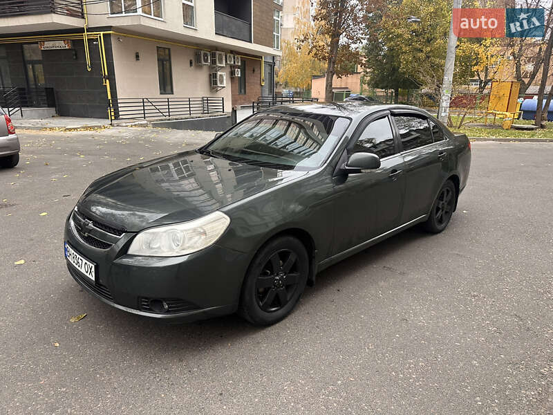 Седан Chevrolet Epica