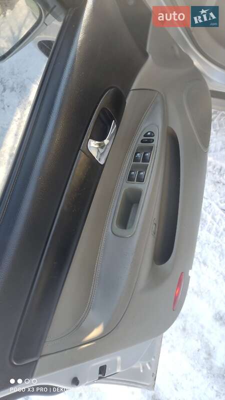 Седан Chevrolet Evanda 2006 в Житомире