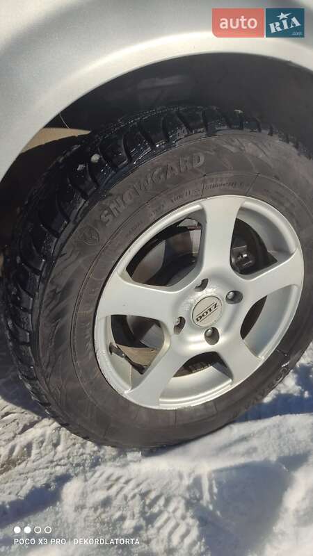 Седан Chevrolet Evanda 2006 в Житомире