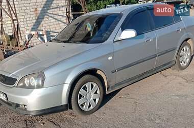 Chevrolet Evanda 2005