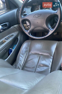 Chevrolet Evanda  2006