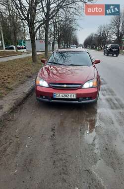 Chevrolet Evanda  2004