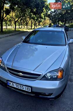 Chevrolet Evanda  2005