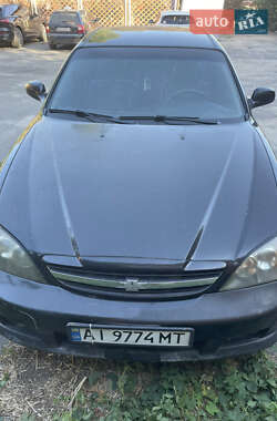 Chevrolet Evanda  2005