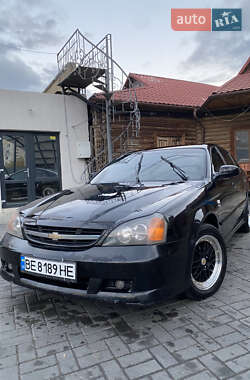 Chevrolet Evanda  2005