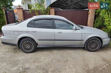 Chevrolet Evanda  2005